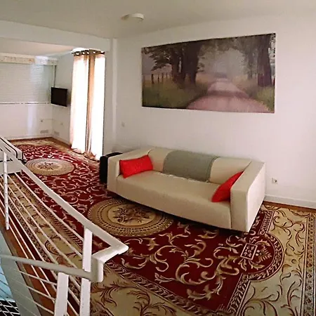 Edelweiss El Apartment *
